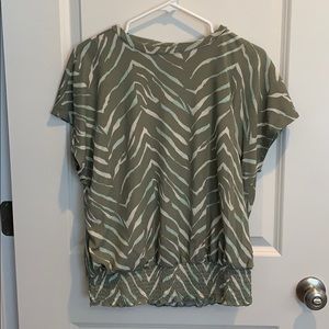 Women’s dressy blouse